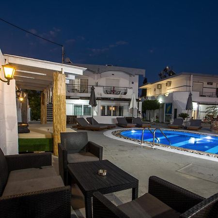 פליראקי Toulas Studios & Apts No2 מראה חיצוני תמונה