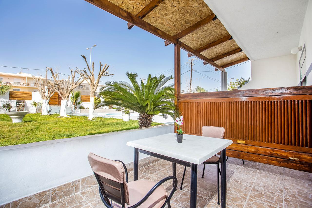פליראקי Toulas Studios & Apts No2 מראה חיצוני תמונה